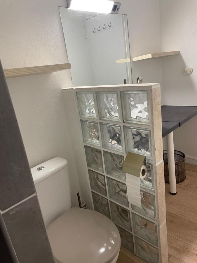 Le Cocon D'Emie - Clim - Parking Apartment Nimes Ngoại thất bức ảnh