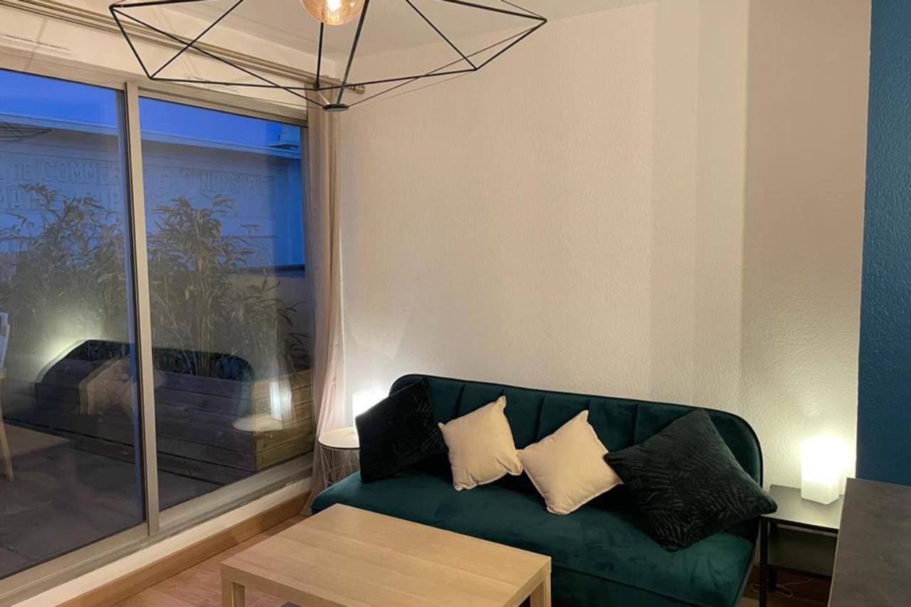 Le Cocon D'Emie - Clim - Parking Apartment Nimes Ngoại thất bức ảnh