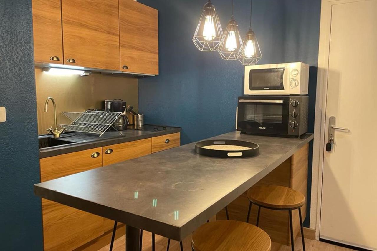 Le Cocon D'Emie - Clim - Parking Apartment Nimes Ngoại thất bức ảnh
